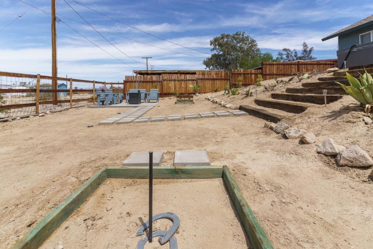Desert Twilight 29 - Hot Tub & Ev Charger Twentynine Palms Exterior photo